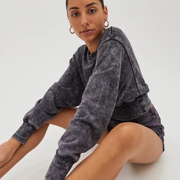 OlD - TNA Perkins Light Sweater Pale Violet Black Acid wash Crop Dolman Medium - Picture 3 of 10